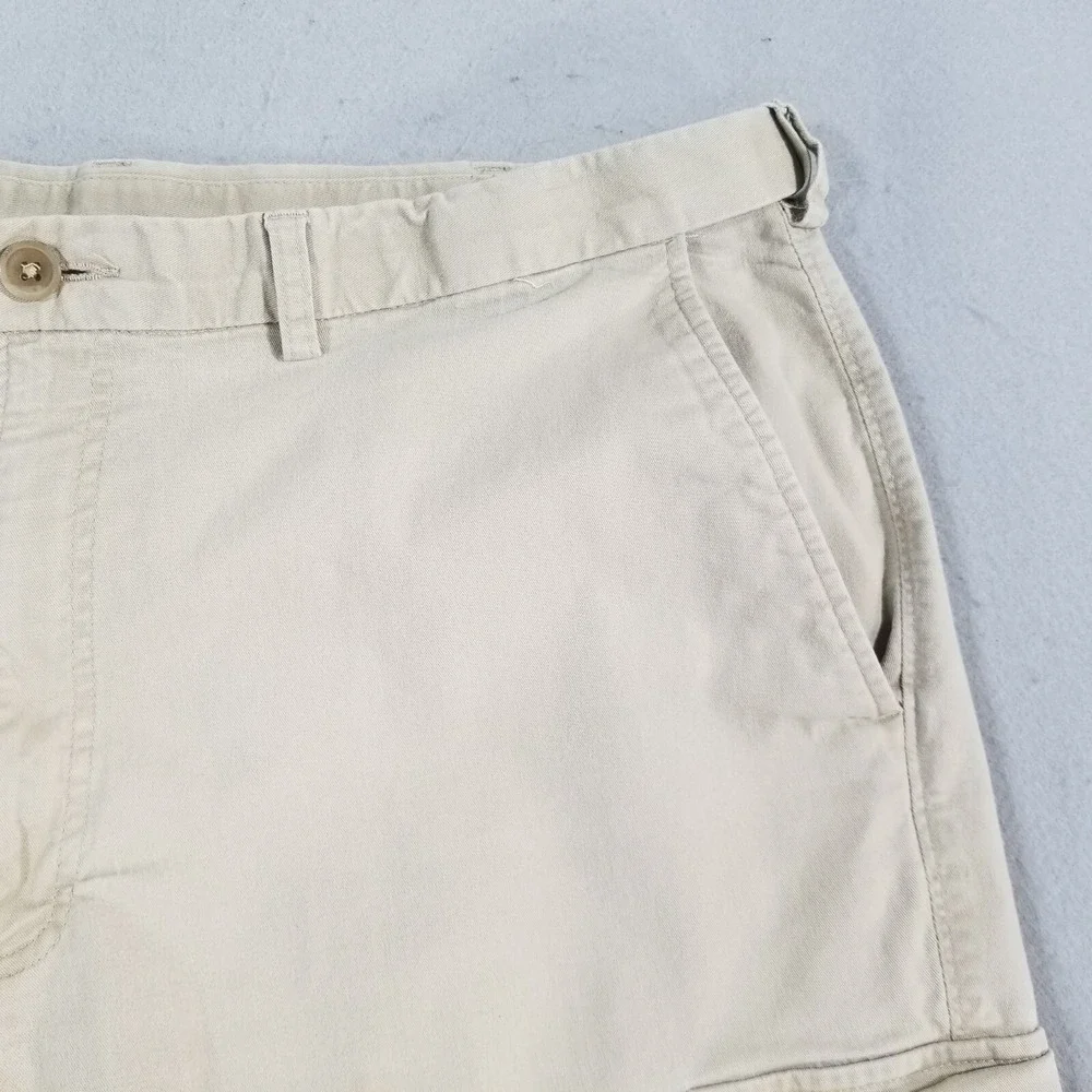 Haggar cargo pants men's 42 x 30 beige cotton comfort waist outdoor hiking